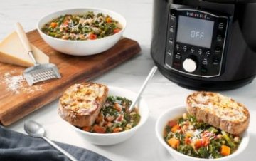 Jaký je rozdíl mezi multifunkčním a tlakovým hrncem?